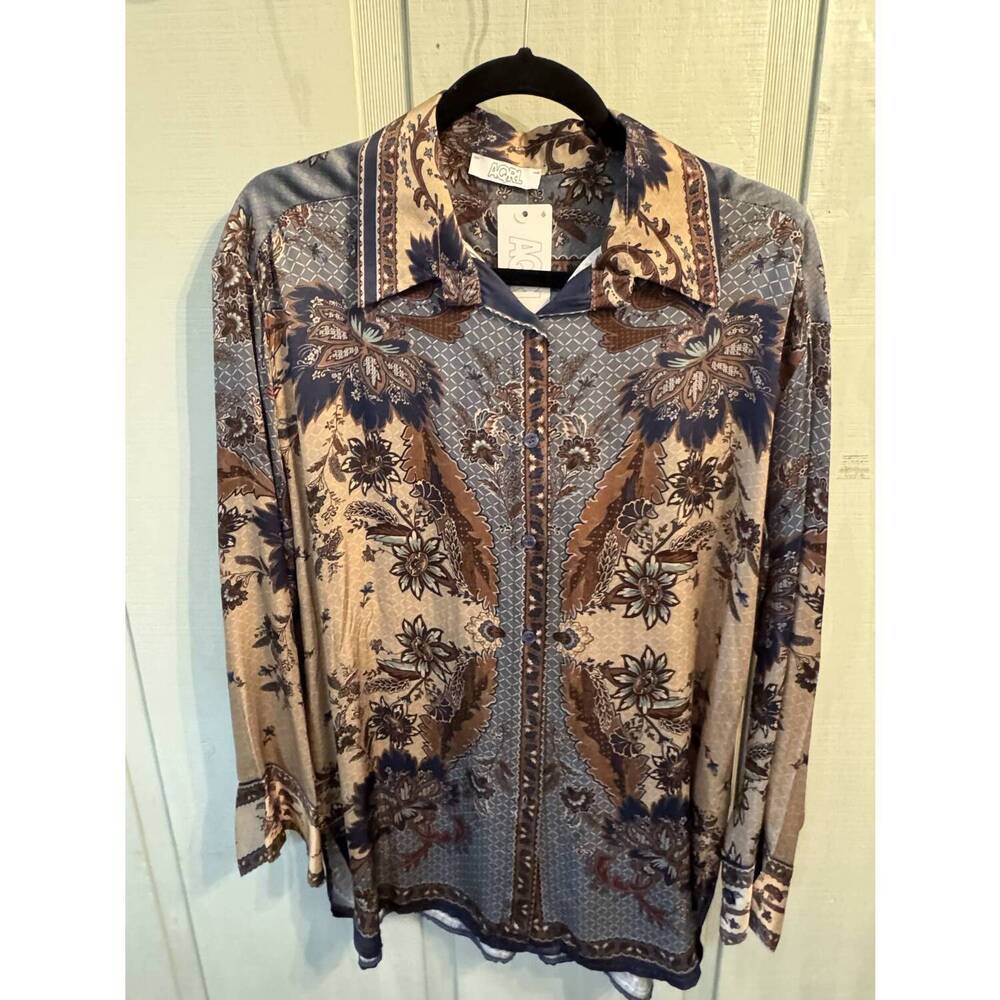 NEW AQRL women's acuarela blouse in blue